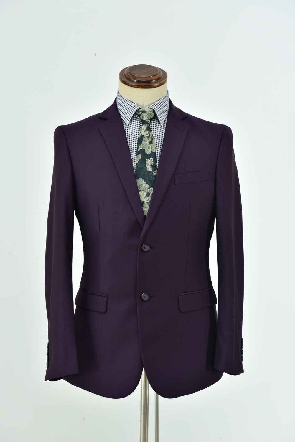 MENSWEAR SUIT